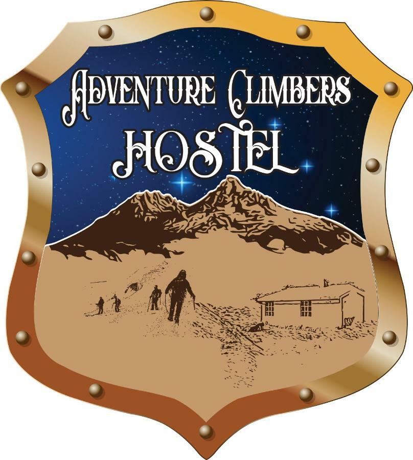 Hostal Adventure Climbers Latacunga Exterior foto